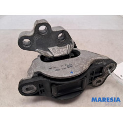 Fiat - 500L - Engine mount