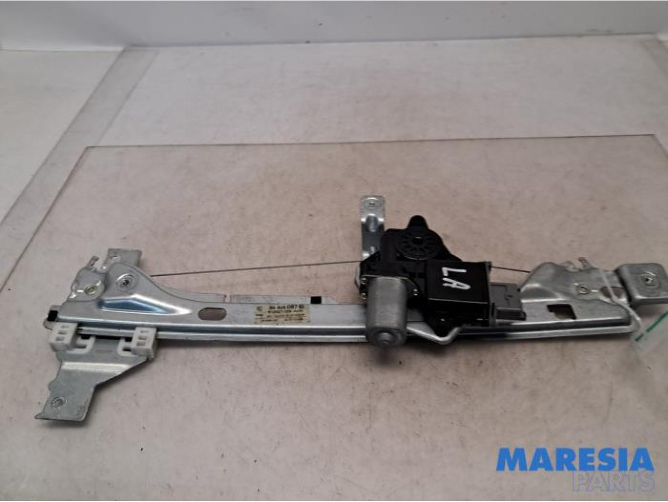 Peugeot - 3008 - Rear door window mechanism 4-door, left
