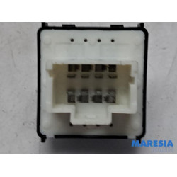 Citroen - C3 - Multi-functional window switch