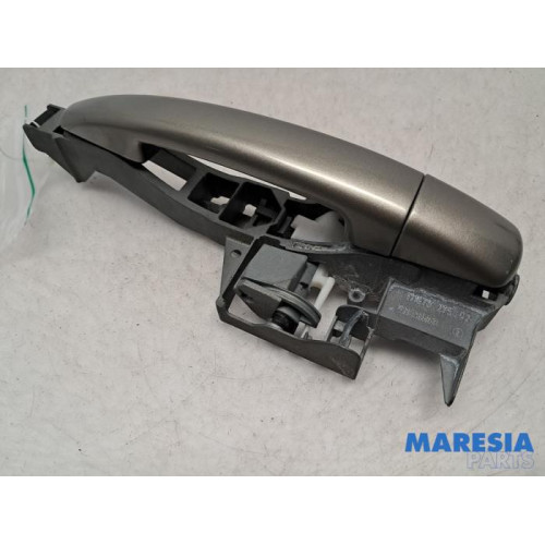 Peugeot - 3008 - Front door handle 4-door, right