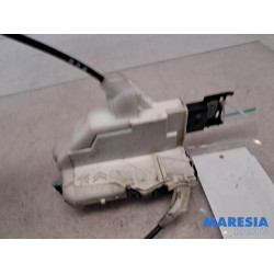 Peugeot - 3008 - Front door lock mechanism 4-door, right