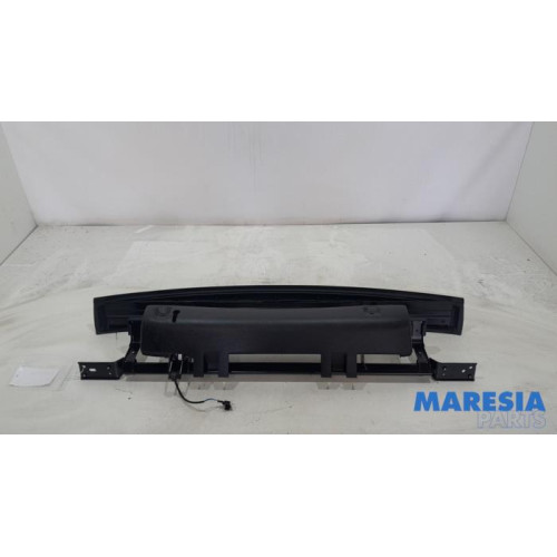 Peugeot - 207 - Parcel shelf