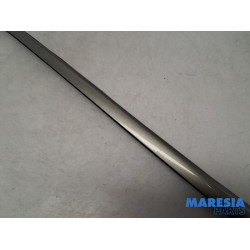 Peugeot - 3008 - Frontscreen frame
