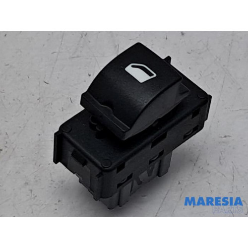 Citroen - C4 Cactus - Electric window switch
