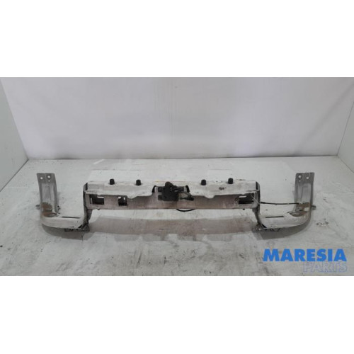 Fiat - Doblo - Lock plate