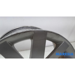 Peugeot - 207 - Wheel