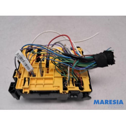 Citroen - C4 Cactus - Fuse box