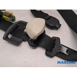 Fiat - 500 - Front seatbelt, right