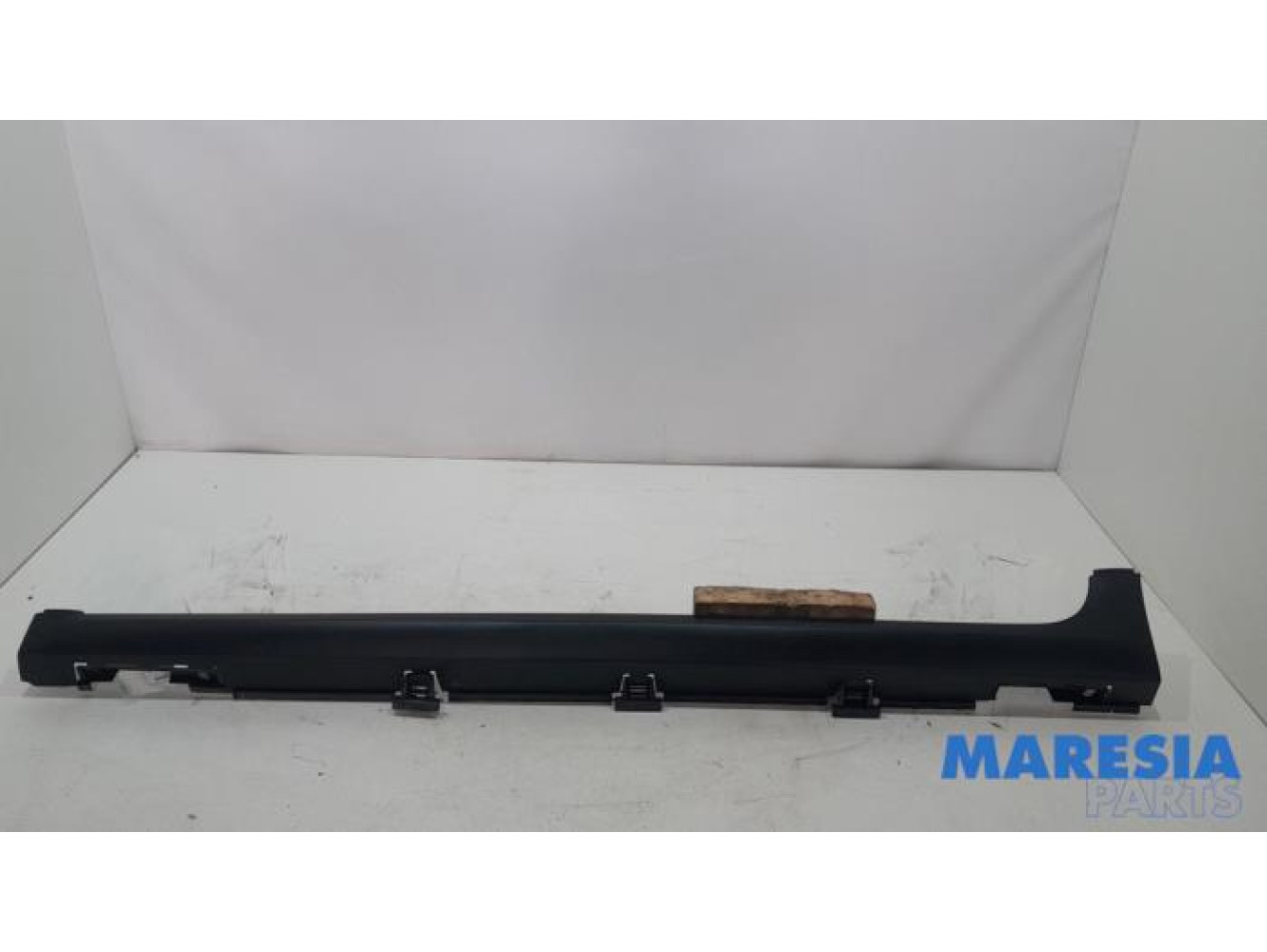 Citroen - C4 Cactus - Zijskirt links