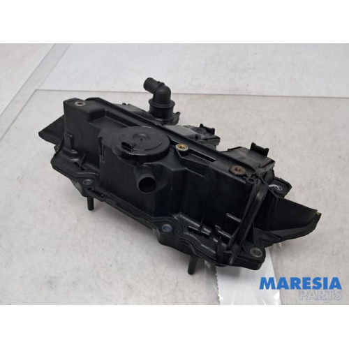Renault - Trafic - PCV valve