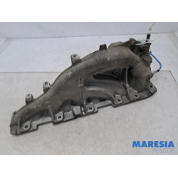 Renault - Trafic - Intake manifold
