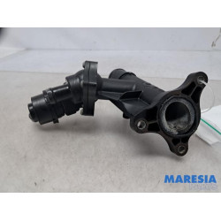 Renault - Trafic - Boîtier thermostat
