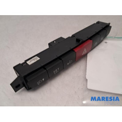 Fiat - Doblo - Panic lighting switch