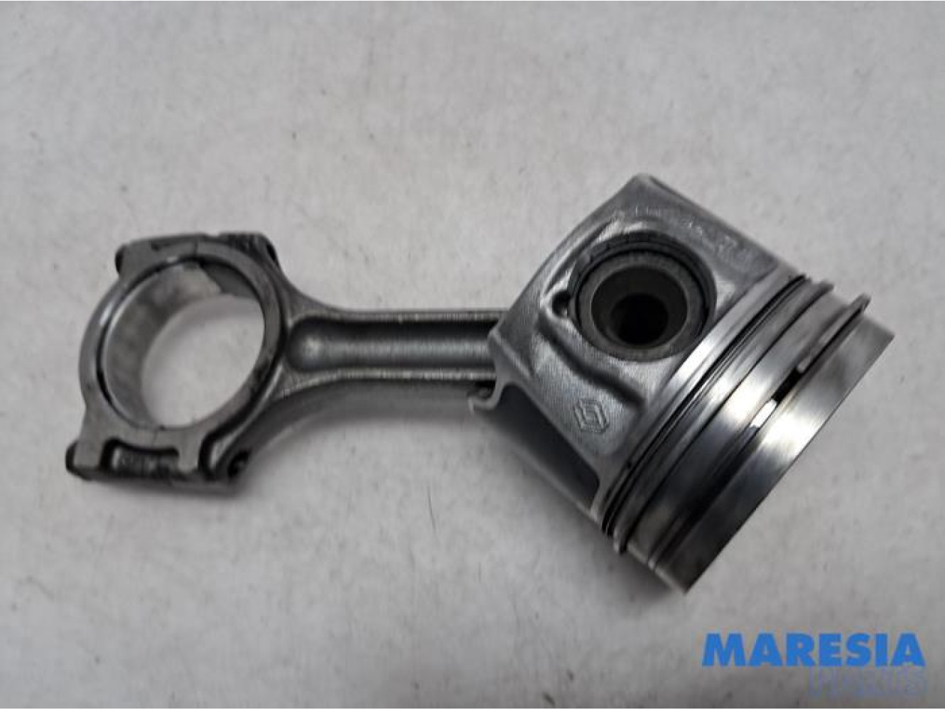 Renault - Trafic - Piston