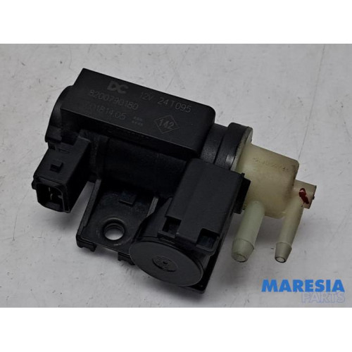 Renault - Trafic - Turbo pressure regulator