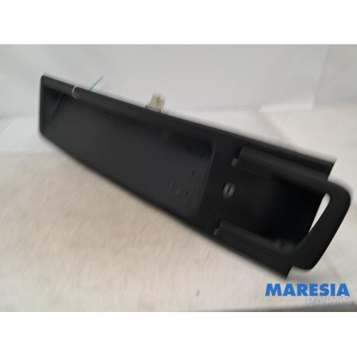 Fiat - Doblo - Minibus/van rear door lock mechanism