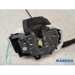 Fiat - Doblo - Sliding door lock mechanism, right
