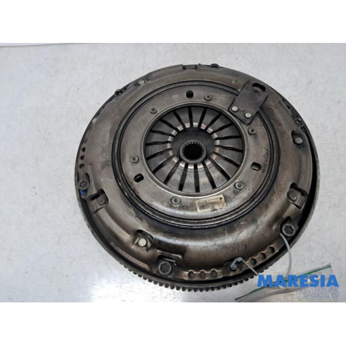 Renault - Trafic - Volant d'inertie masse double