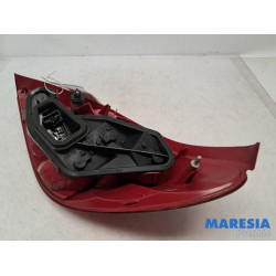 Peugeot - 207 - Taillight, left