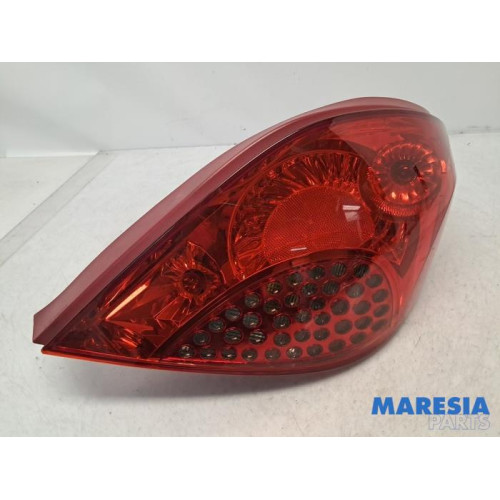 Peugeot - 207 - Taillight, right