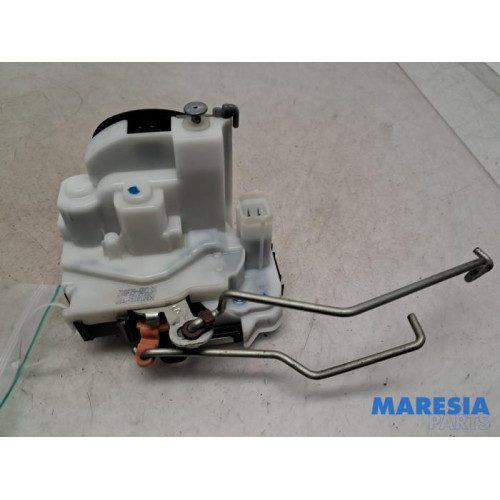 Fiat - Doblo - Minibus/van rear door lock mechanism