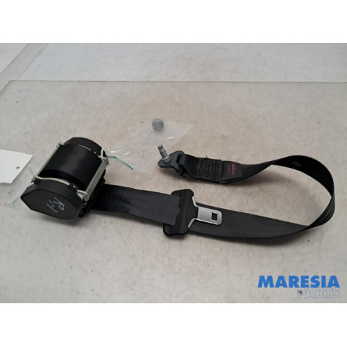 Peugeot - 207 - Rear seatbelt, right