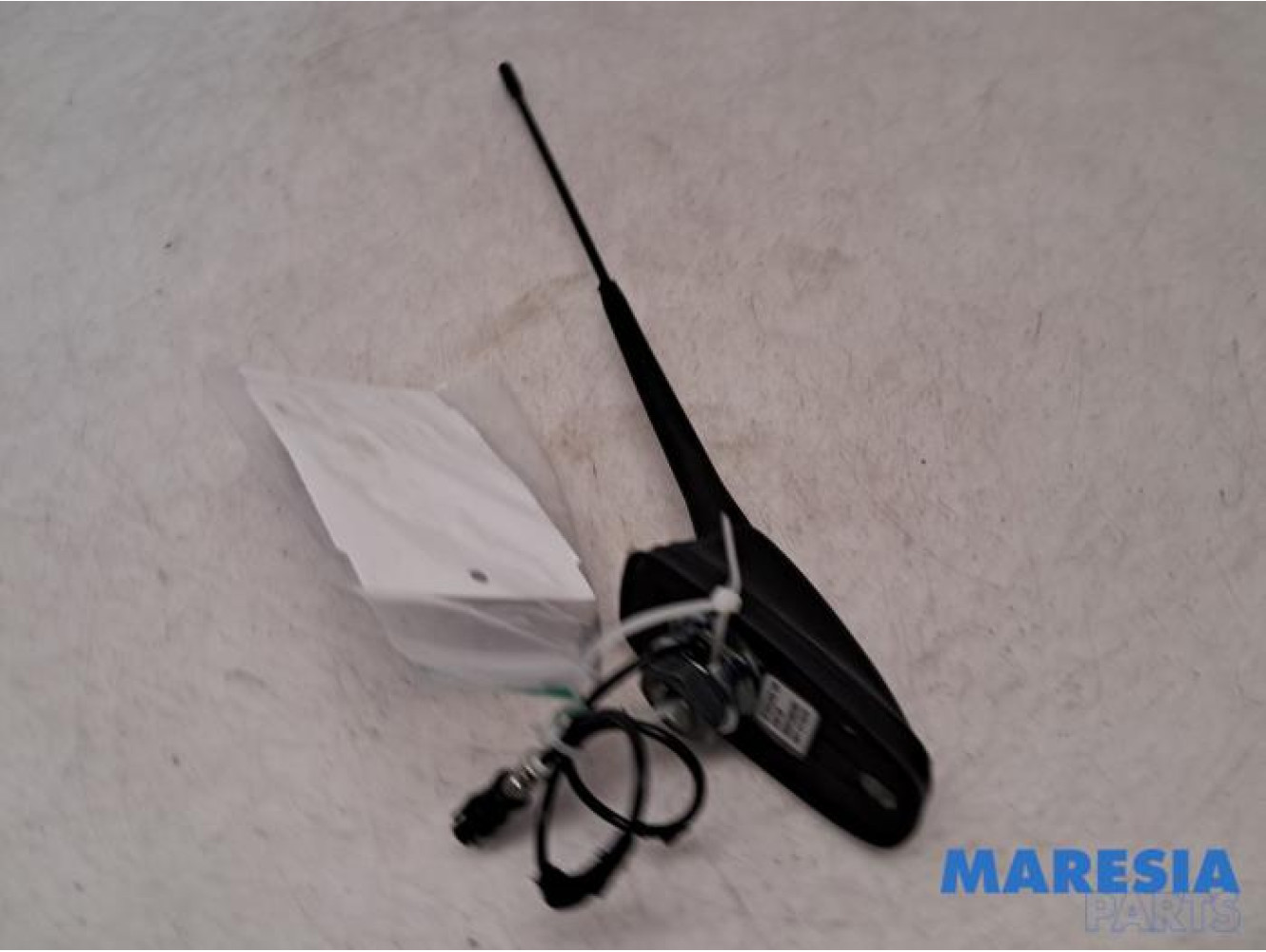 Peugeot - 207 - Antenne
