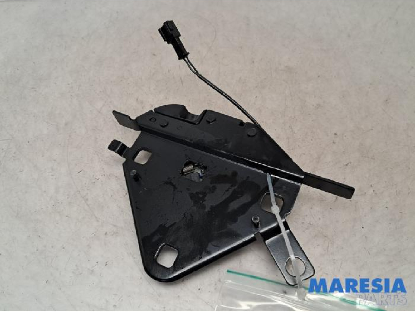 Peugeot - 207 - Convertible lock