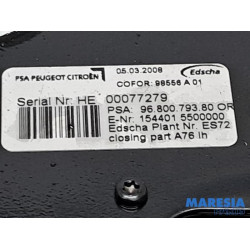 Peugeot - 207 - Convertible lock