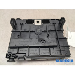 Peugeot - 207 - Fuse box