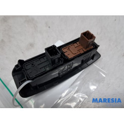 Peugeot - 207 - Convertible roof controller