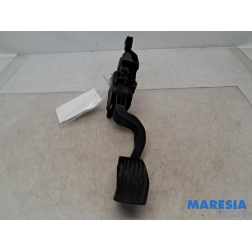 Fiat - Doblo - Gaspedalposition Sensor