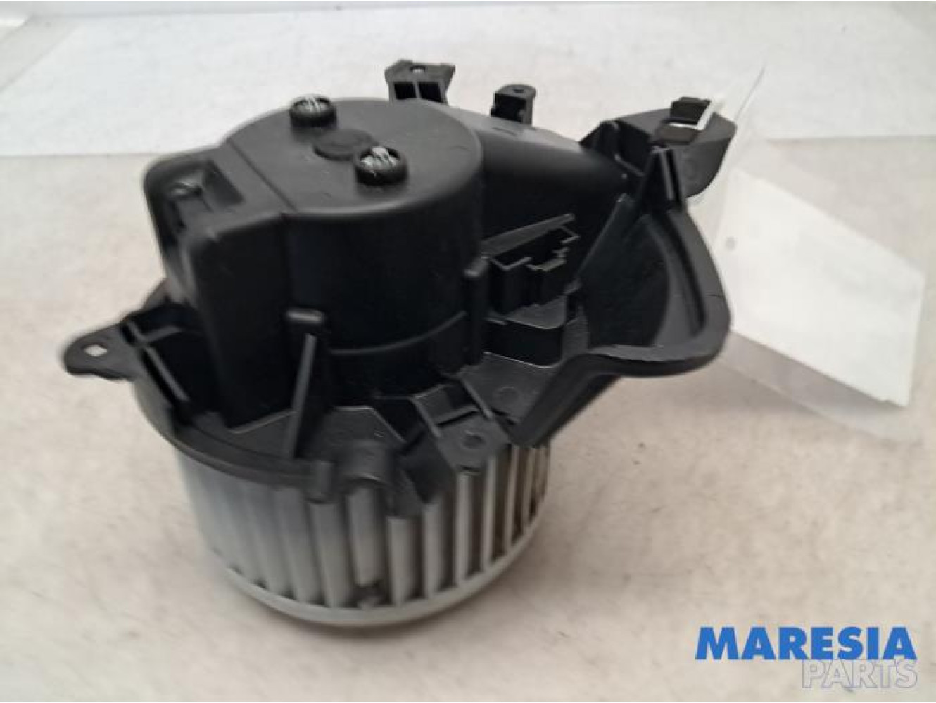 Fiat - Doblo - Heating and ventilation fan motor