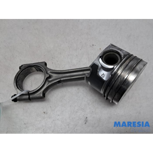 Peugeot - Partner - Connecting rod