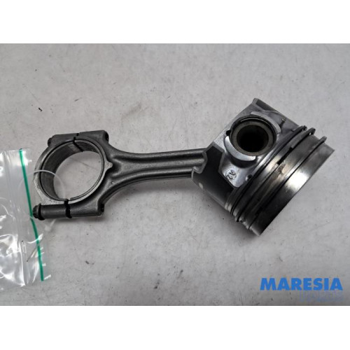 Peugeot - Partner - Connecting rod