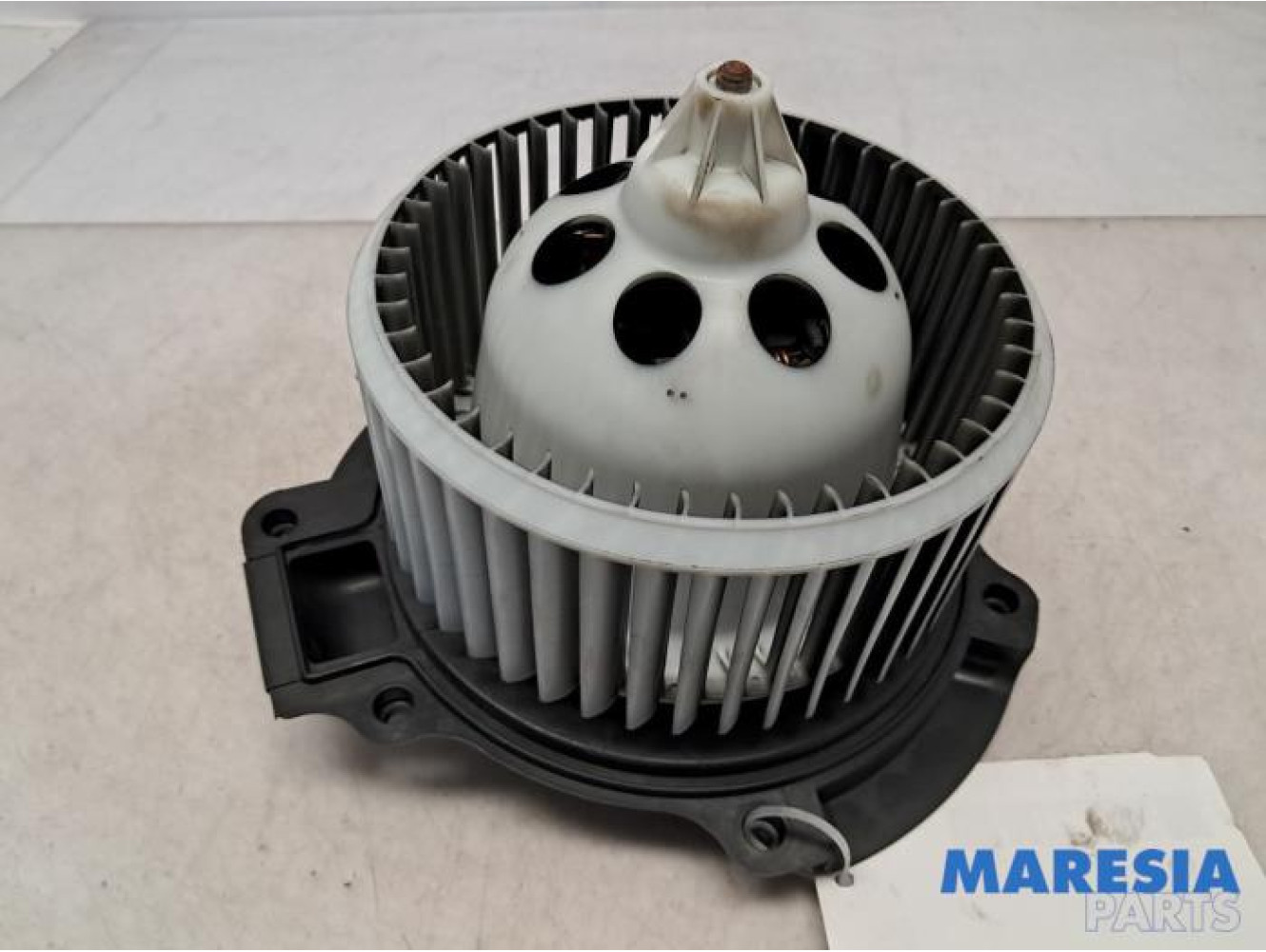 Renault - Espace - Heating and ventilation fan motor