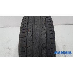 Renault - Espace - Tyre