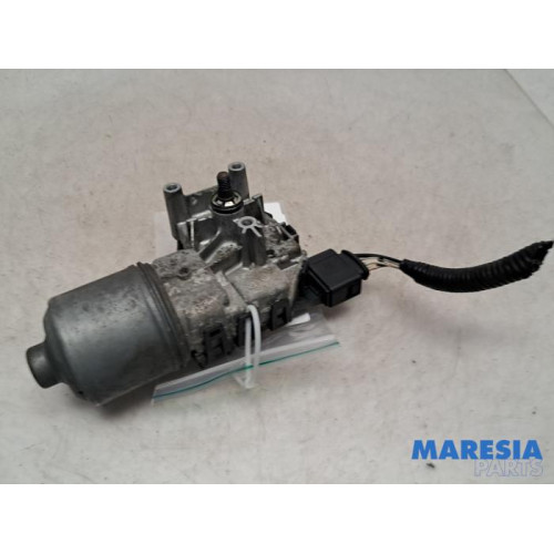 Fiat - Doblo - Front wiper motor