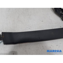 Renault - Master - Rear bumper component, central