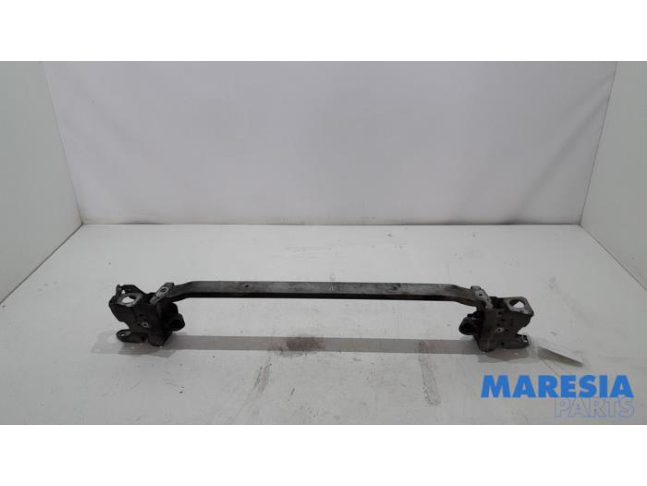 Renault - Espace - Radiator bar