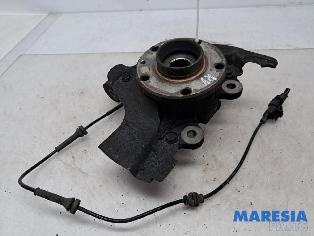 Fiat - Doblo - Knuckle, front right