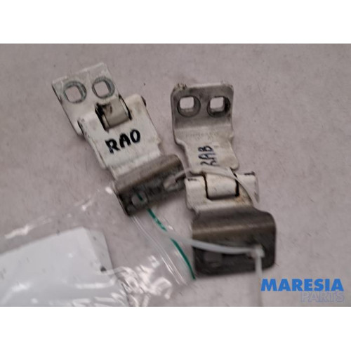 Fiat - Doblo - Rear door hinge, left