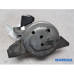 Fiat - Doblo - Engine mount