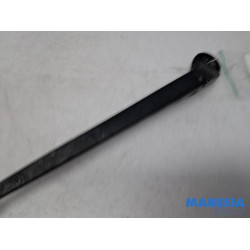 Citroen - C4 Cactus - Front wiper arm