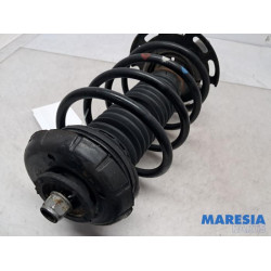 Citroen - C4 Cactus - Front shock absorber rod, left