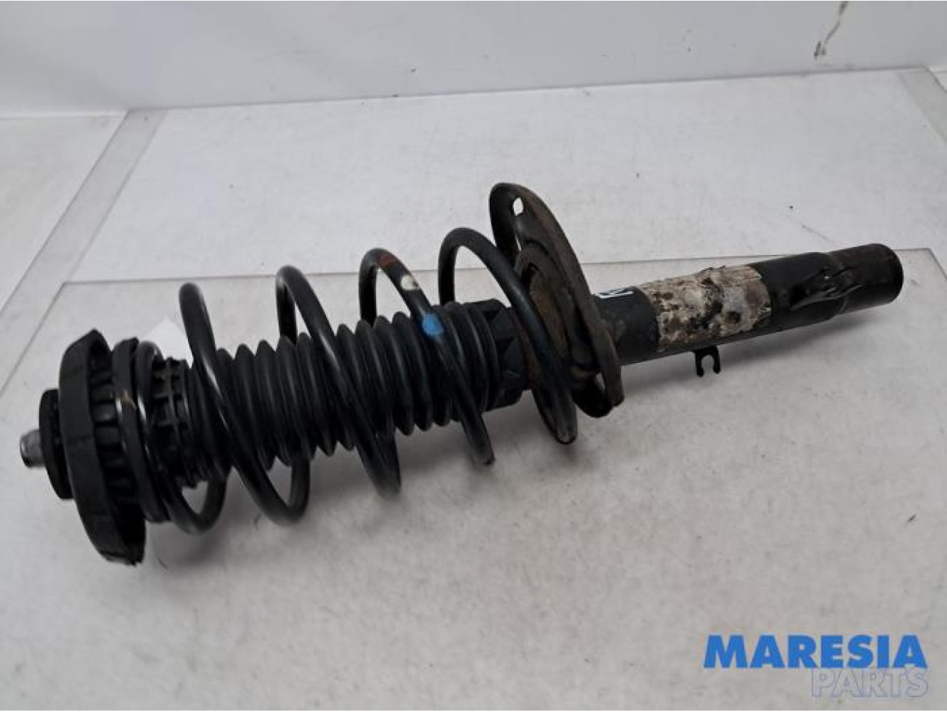Citroen - C4 Cactus - Front shock absorber rod, right