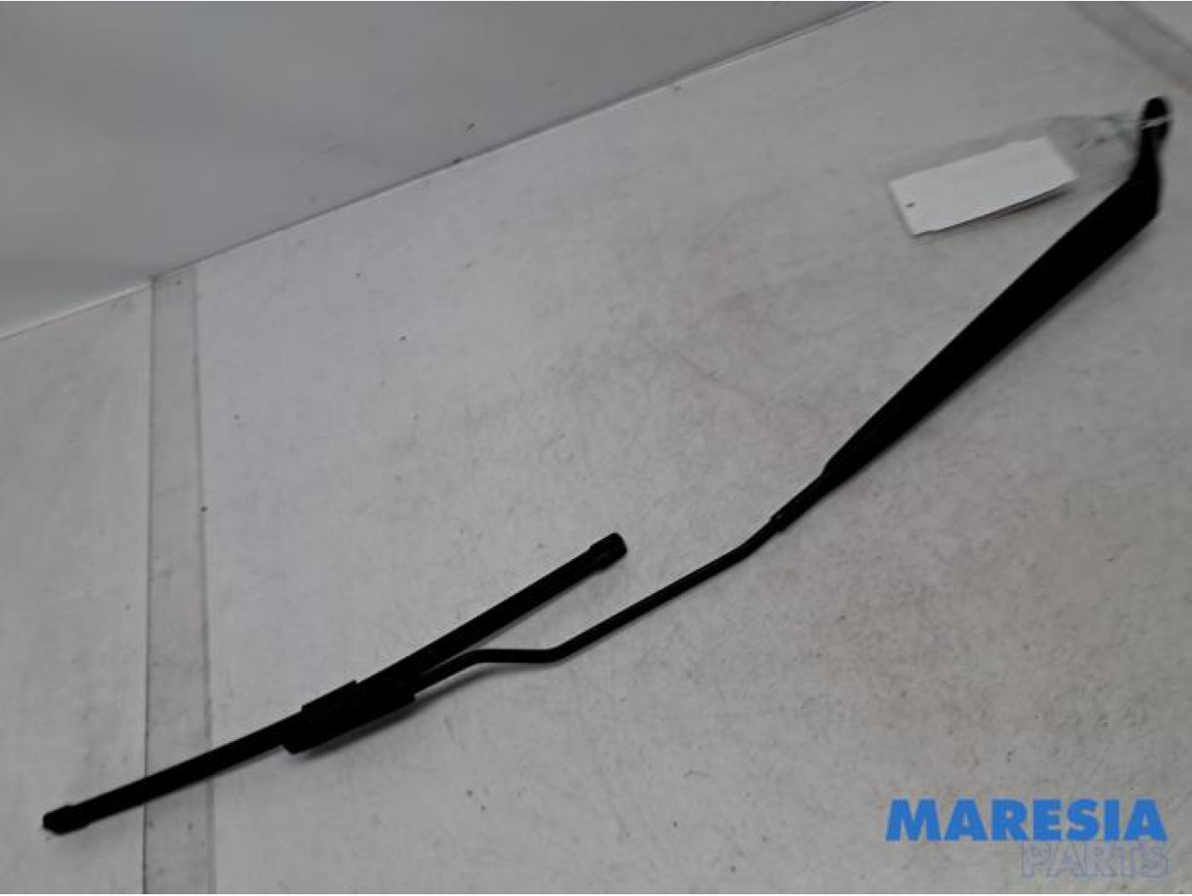 Citroen - C3 - Front wiper arm