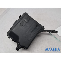 Citroen - C4 Cactus - Fuse box