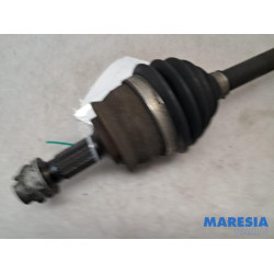 Fiat - 500 - Aandrijfas links-voor