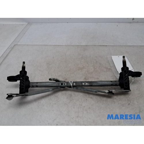 Fiat - 500 - Wiper mechanism